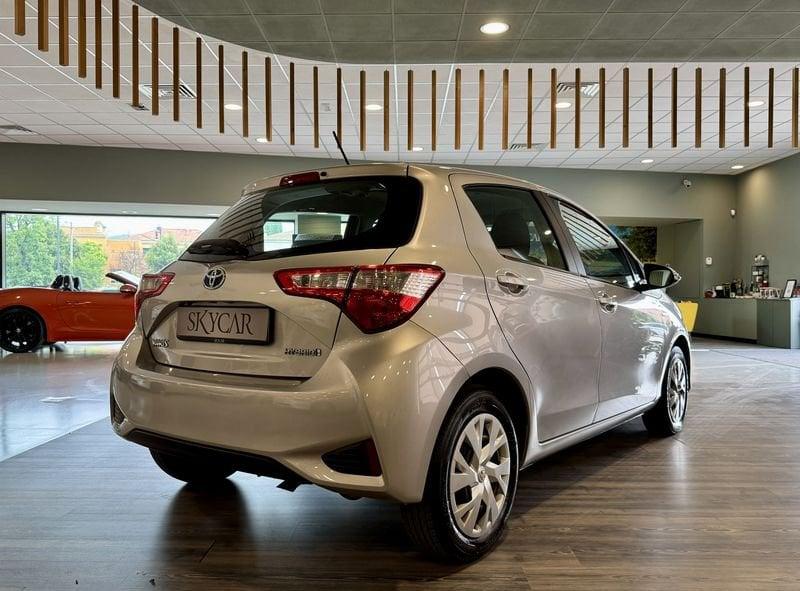 Toyota Yaris 1.5 Hybrid 5 porte Active Iva Esposta