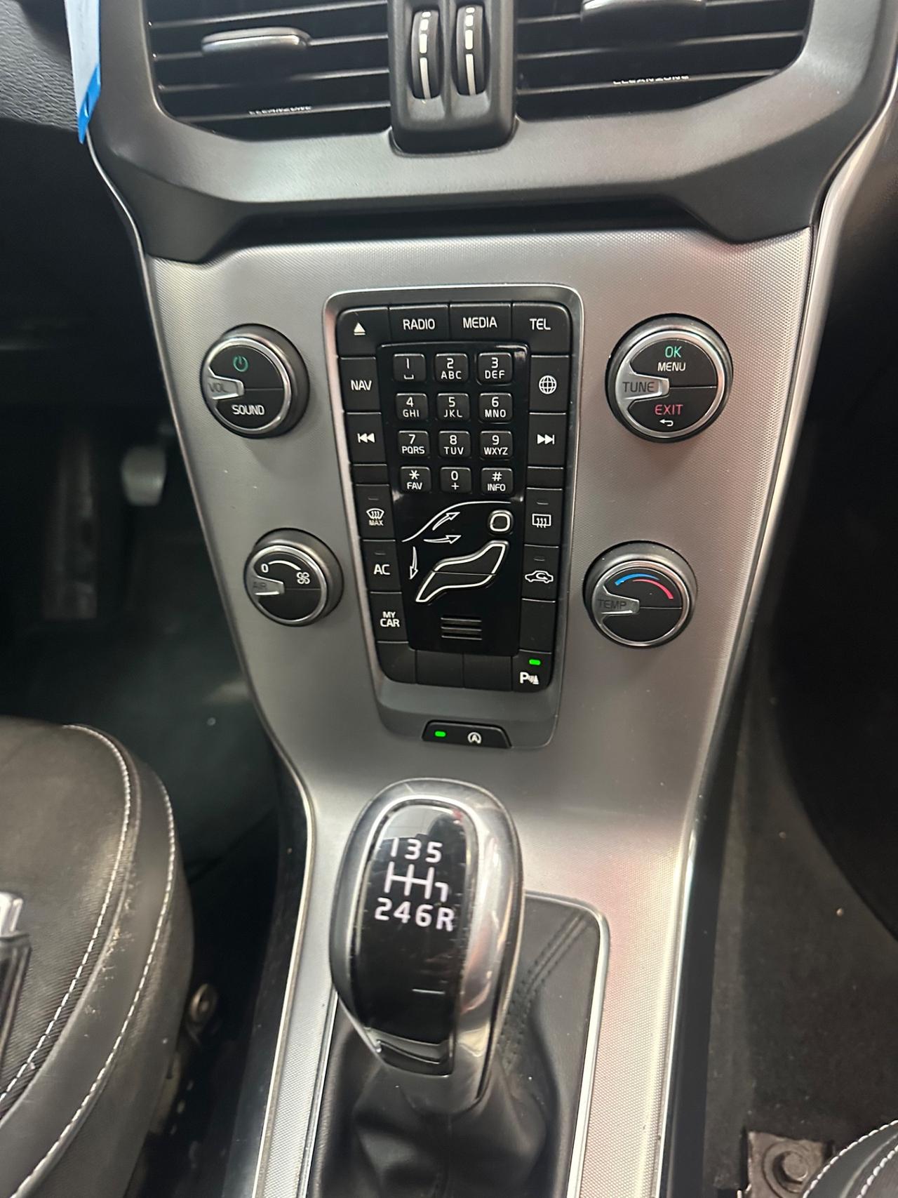 Volvo V40 D2 Geartronic Business