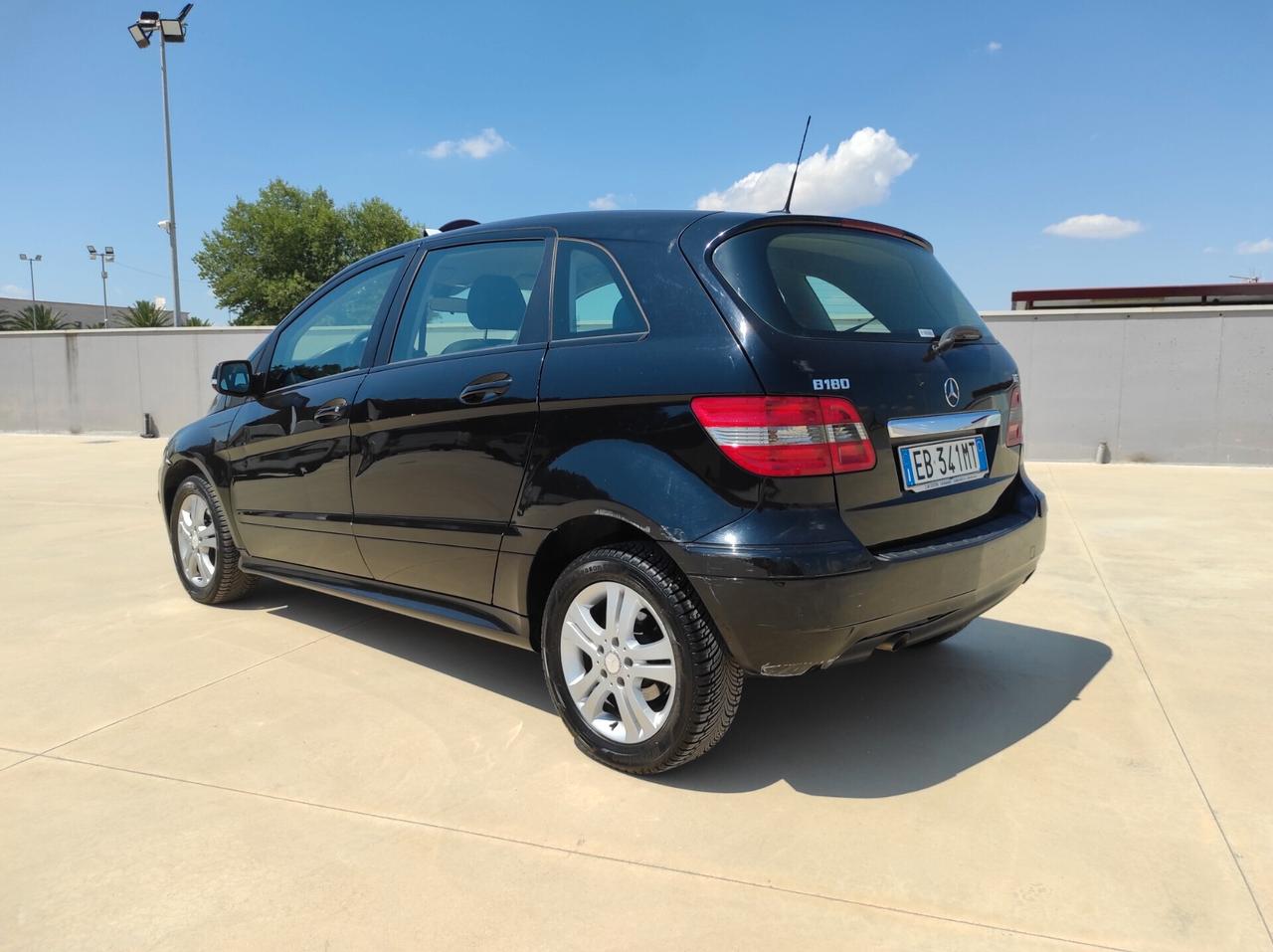 Mercedes-benz B 180 - 2.0 Benz/Metano - 116cv