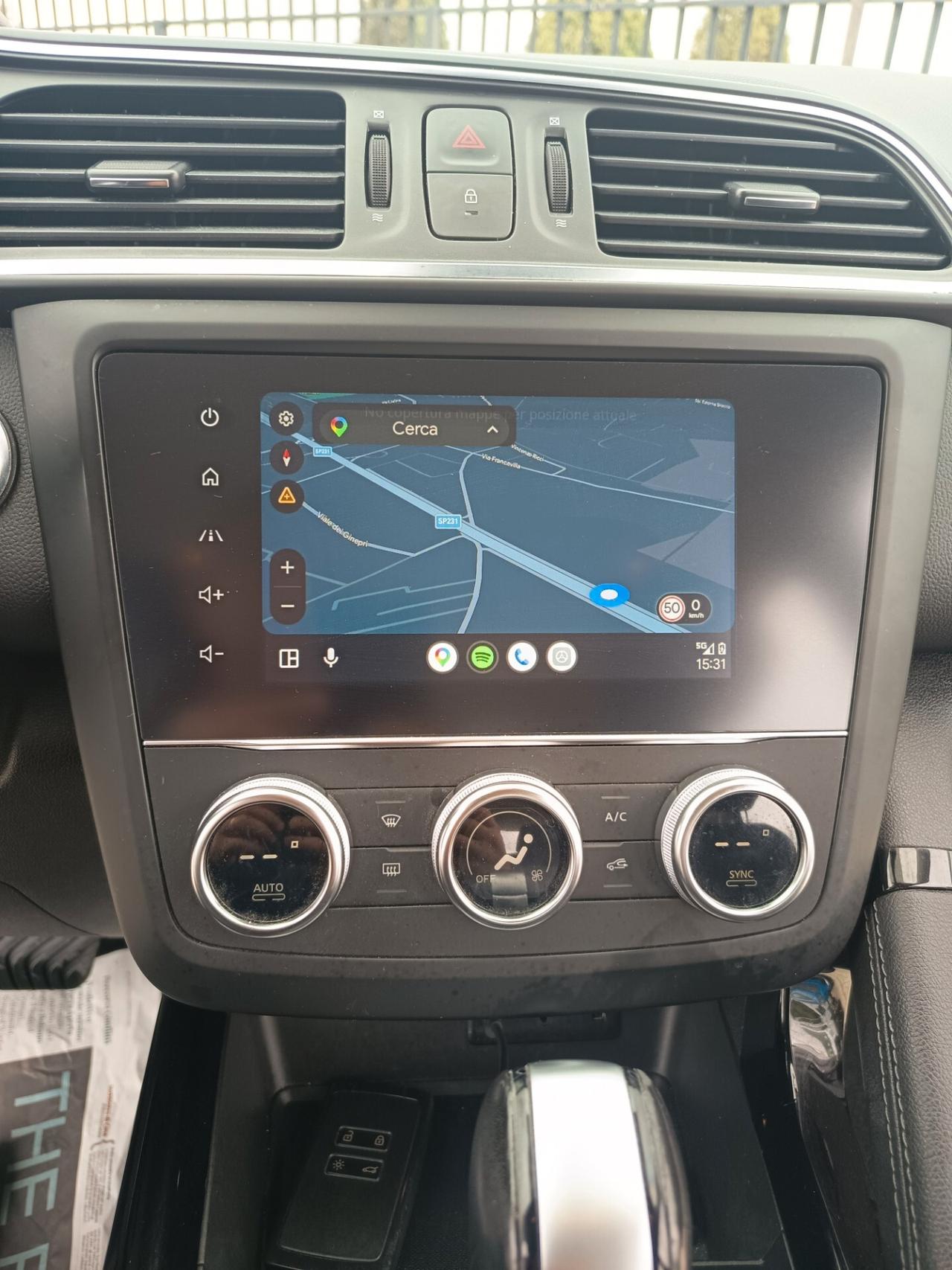 Renault Kadjar Blue dCi 8V 115CV EDC Autocarro 5 posti