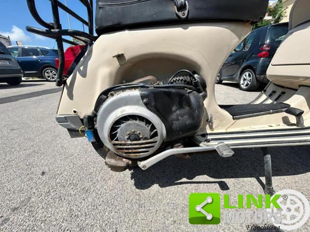 PIAGGIO Vespa P 200E .