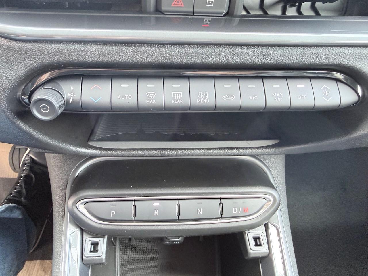 Fiat 600 1.2 hybrid Sport Edizione Milano Cortina 2026 145cv auto