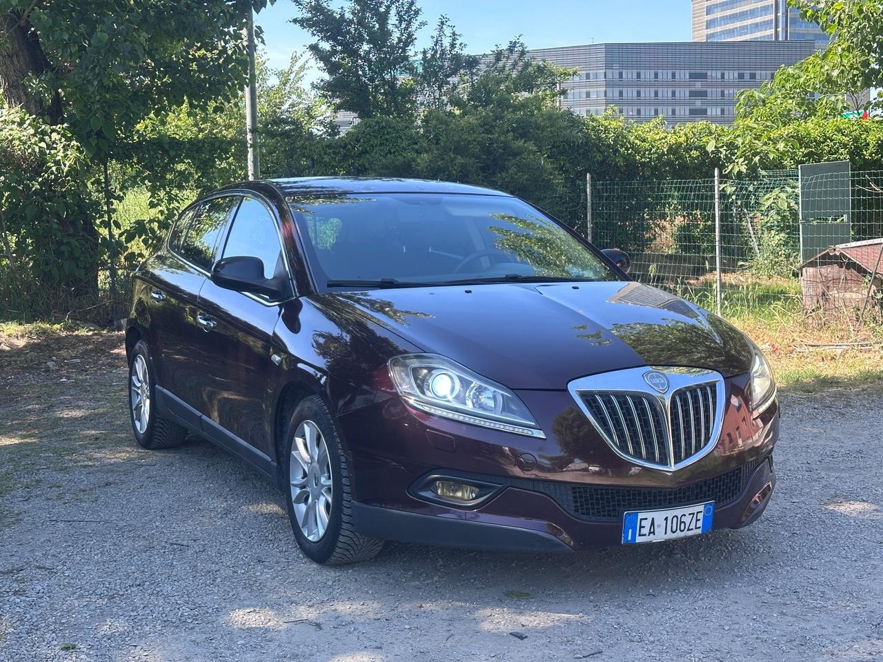 Lancia Delta 1.4 T-Jet 120 CV Argento Ecochic GPL