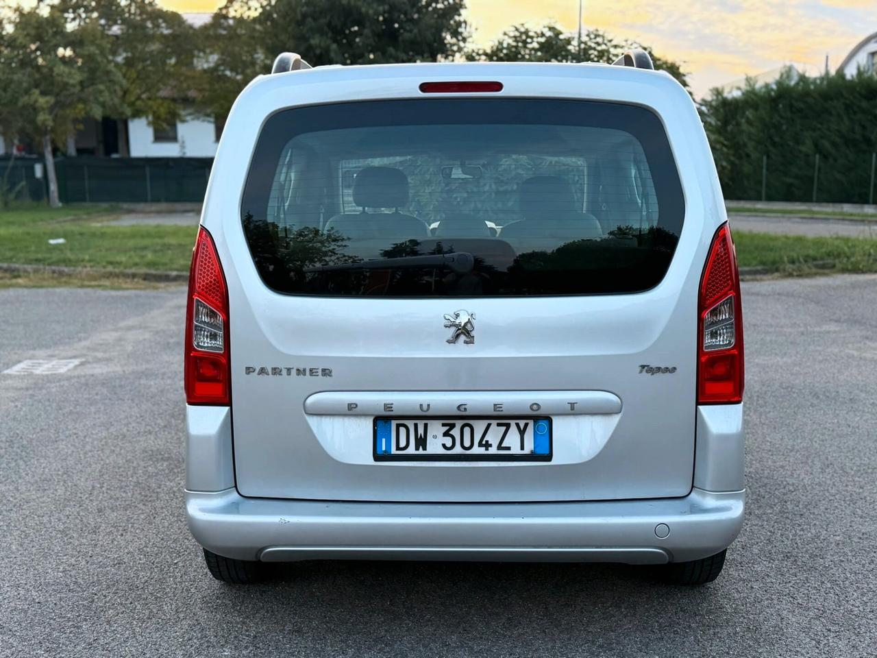 PEUGEOT PARTNER TEPEE 1.6 HDi 90CV FULL SPAZIOSA