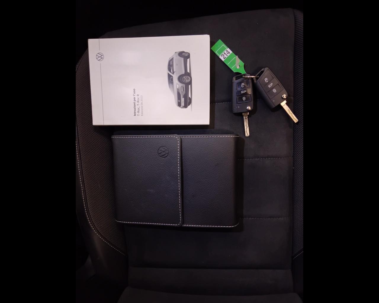 VOLKSWAGEN T-Roc 2022 - T-Roc 1.0 tsi Style 110cv