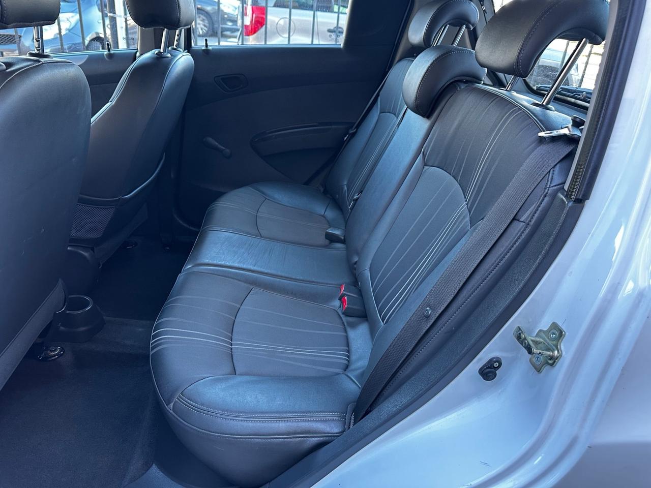 Chevrolet Spark 1.0 SPECIAL EDITION BUBBLE 2015