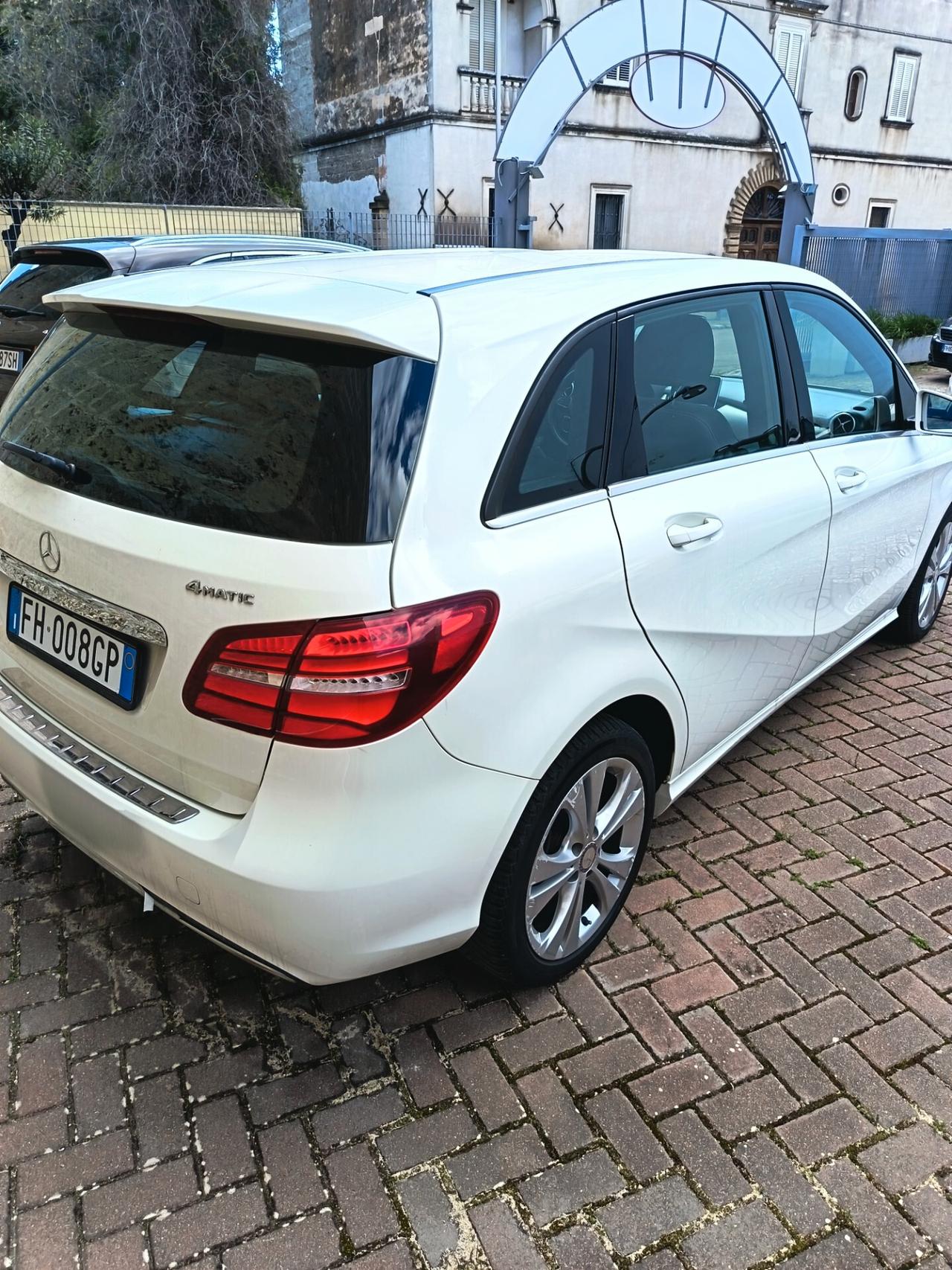 Mercedes-benz B 200 d Automatic 4Matic Executive