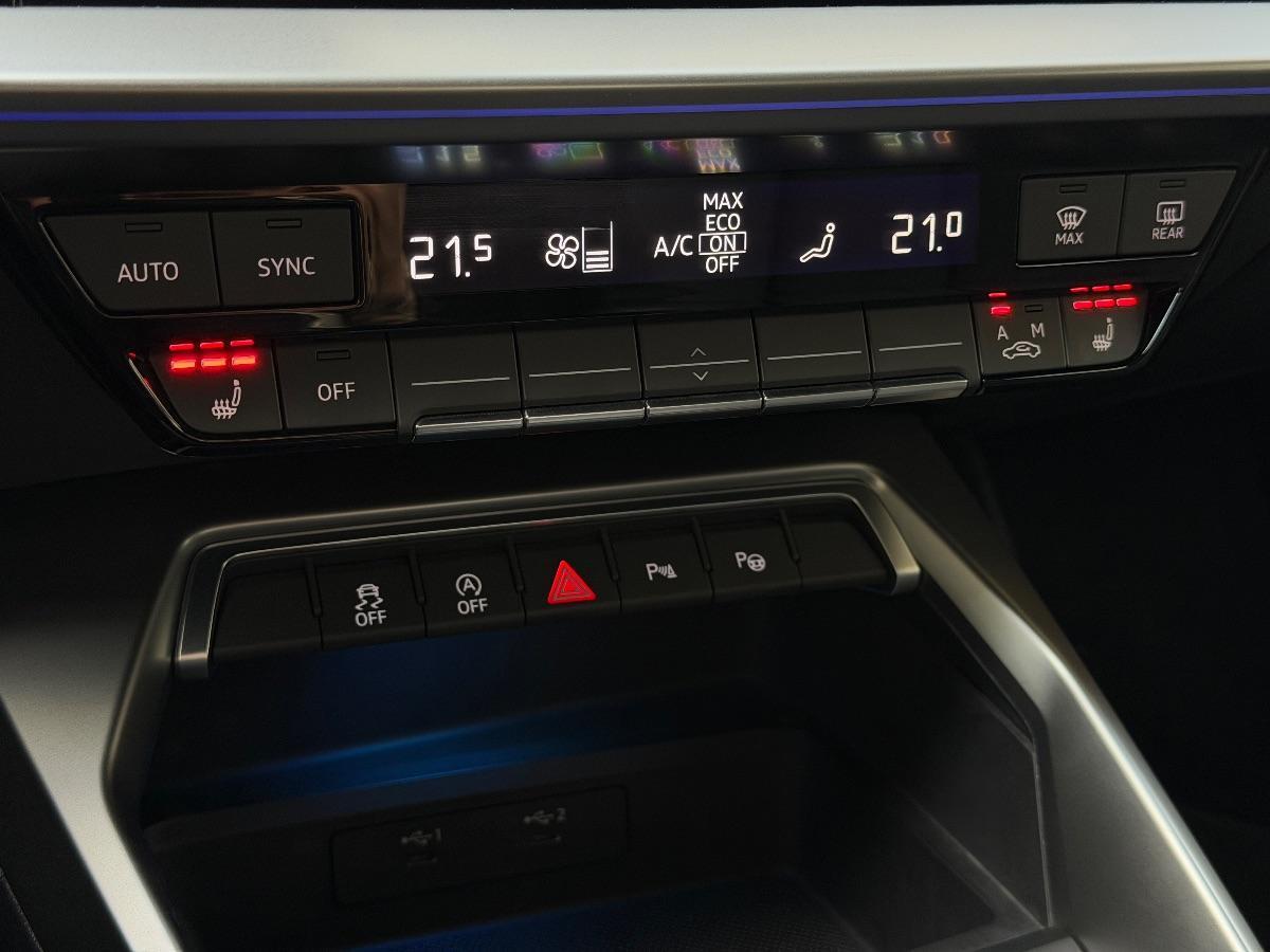 Audi A3 Sportback 30 TDI S-line edition Identity Black 116CV