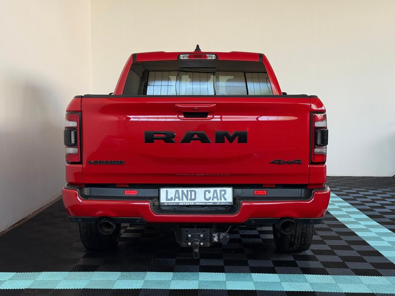 Dodge RAM 1500 5.7 V8 4x4 LARAMIE