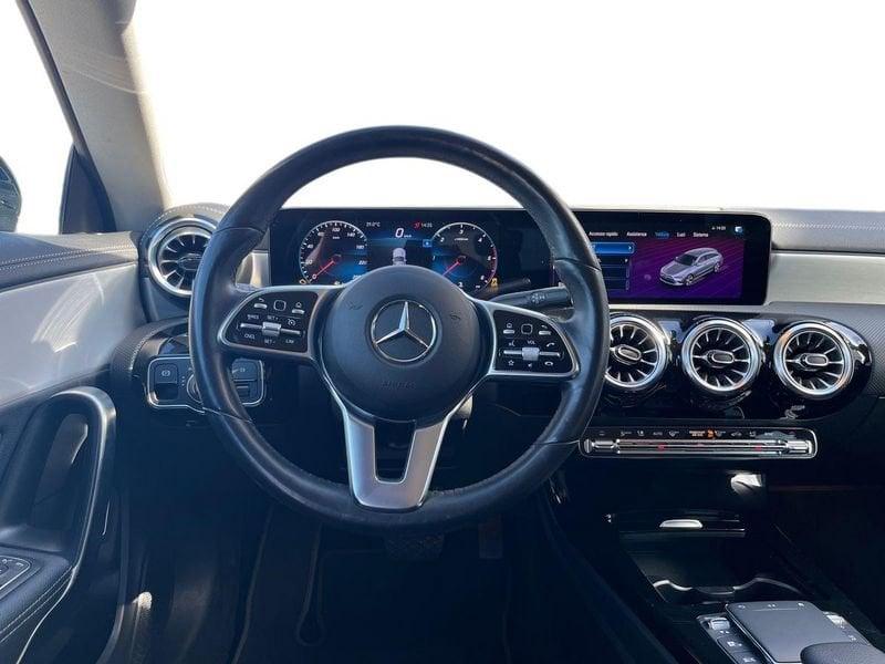 Mercedes-Benz CLA S.Brake CLA Sh.Brake - X118 180 d Sport auto