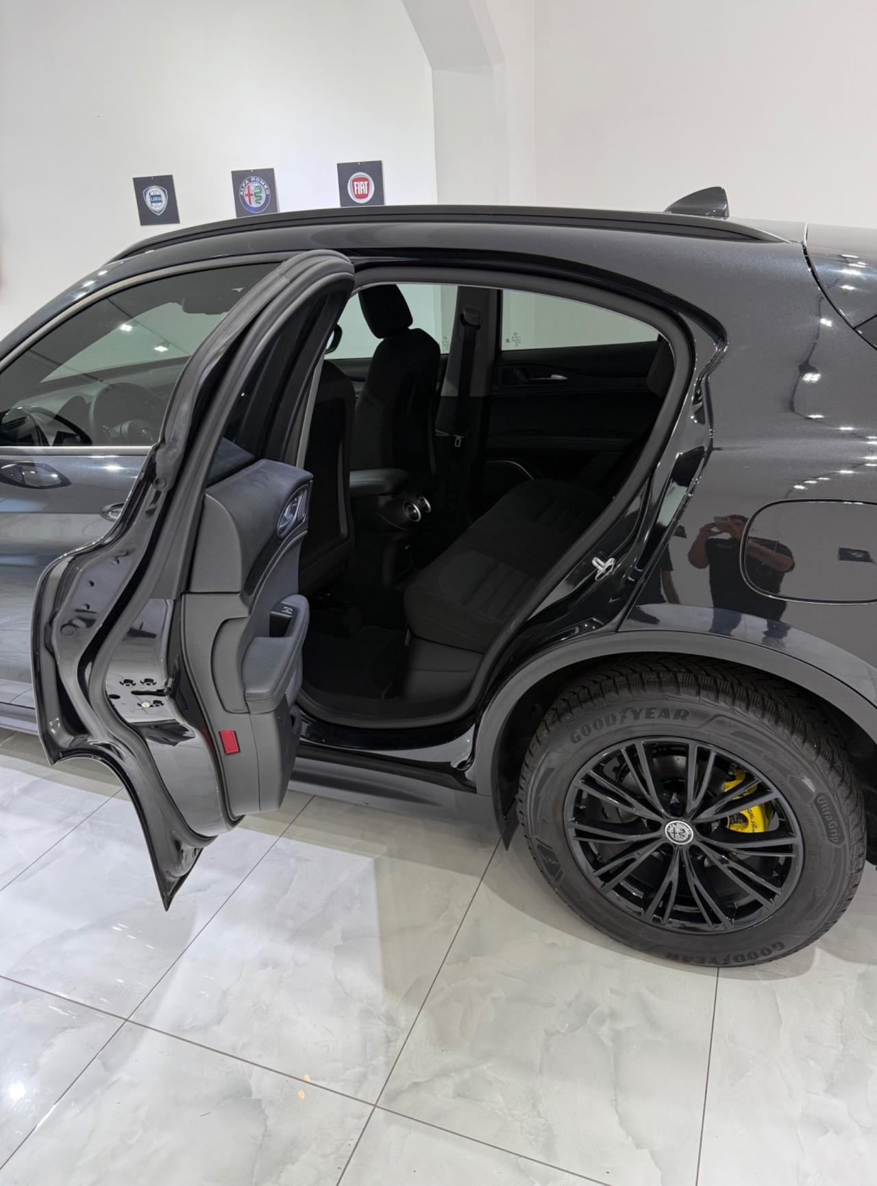 ALFA ROMEO STELVIO 190CV Q4 TOTAL BLACK