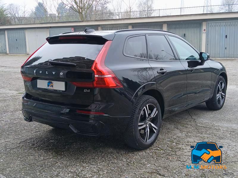 Volvo XC60 2.0 b4 Plus Dark auto N1