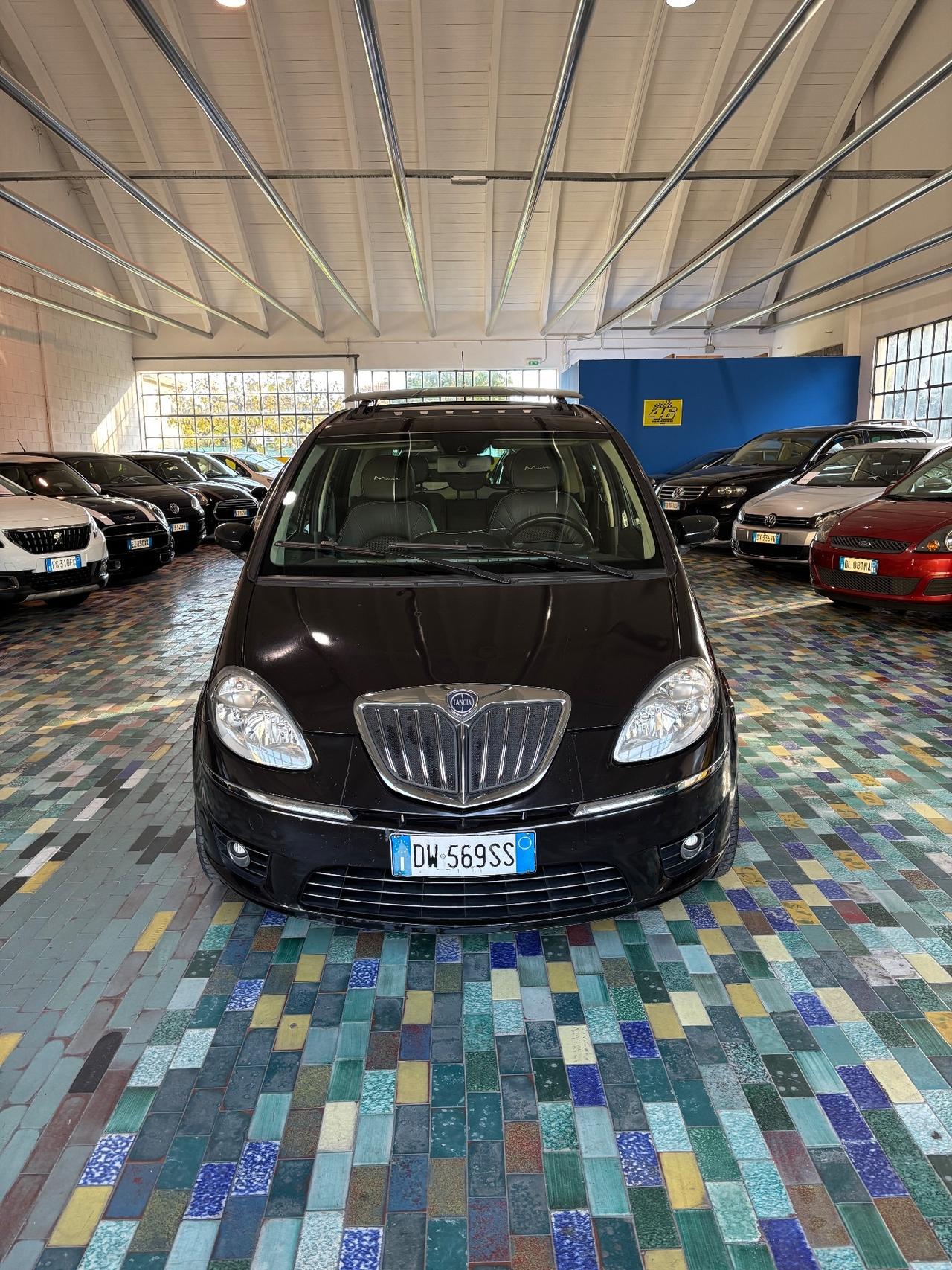 Lancia MUSA 1.6 Multijet Poltrona Frau