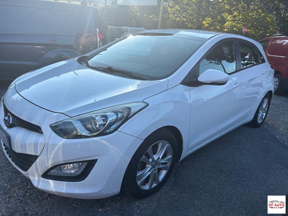 HYUNDAI - i30 - 1.6 CRDi 5p. Classic