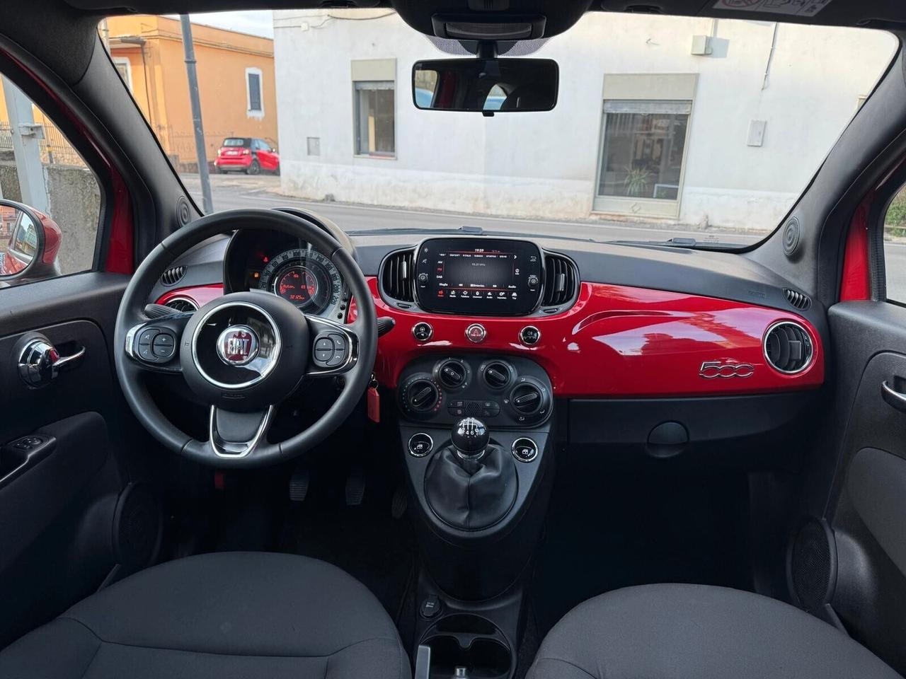 Fiat 500 1.0 Hybrid Red 2023