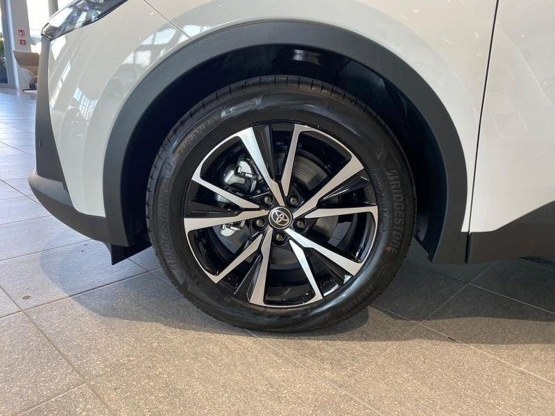 Toyota C-HR Plug-in Hybrid 220 Trend - IVA Esposta