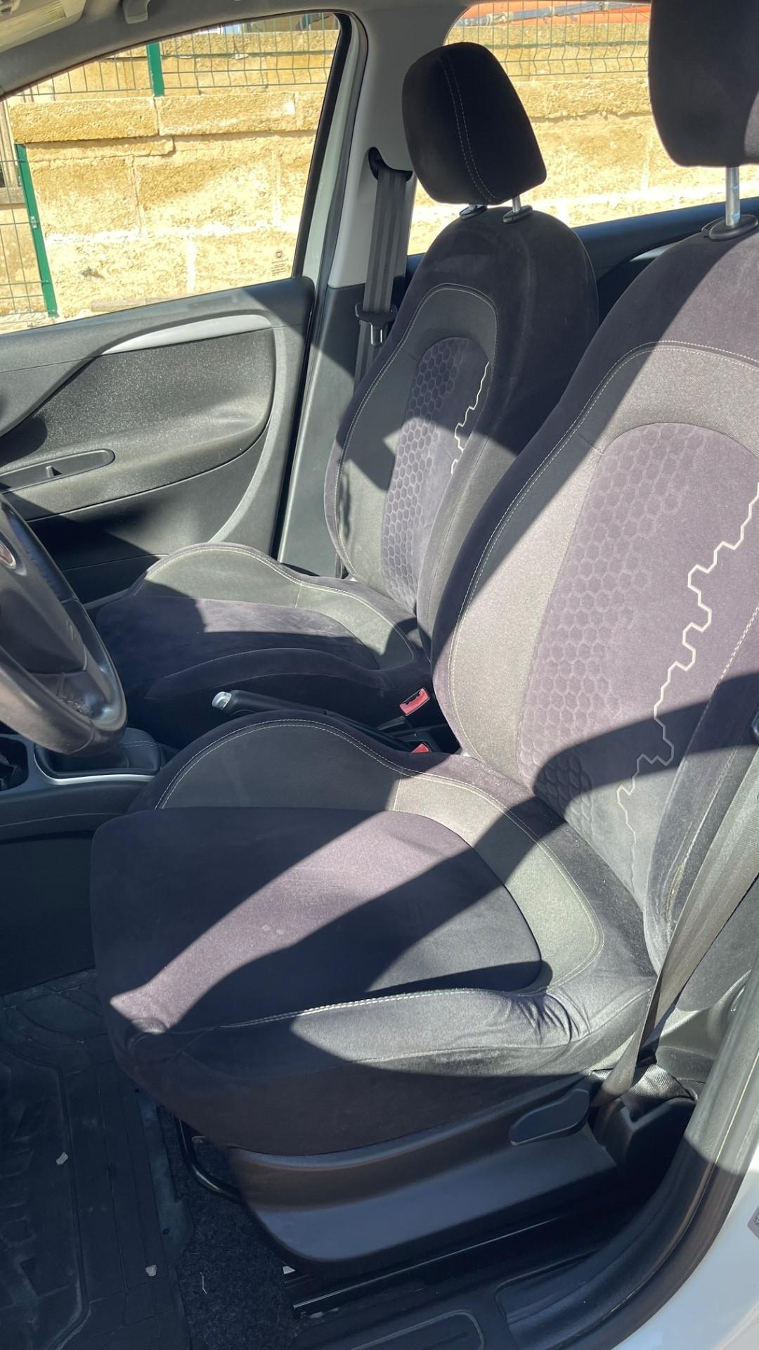 Fiat Punto 1.3 MJT II 75 CV 5 porte Street