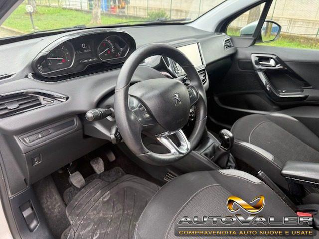 PEUGEOT 208 1.4 8V HDi 68CV 5p. Business,neopatentato
