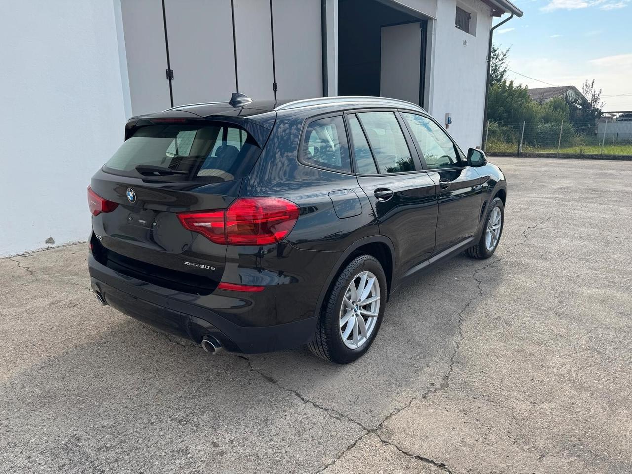 BMW X3 xdrive30e auto START INCIDENTATA RUN & DRIVE
