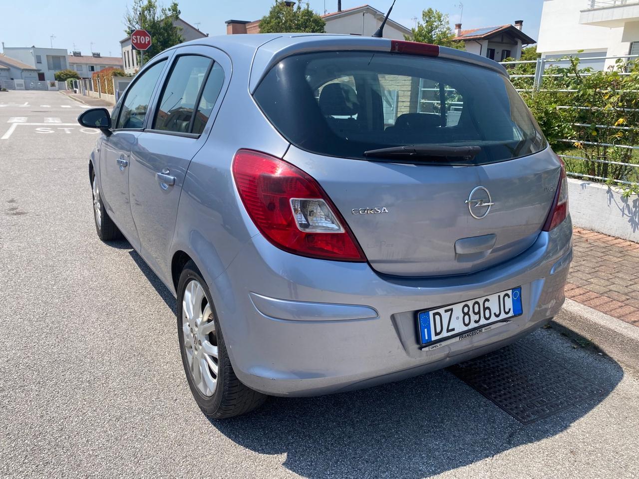 Opel Corsa 1.2 80CV 5 porte GPL-TECH Enjoy