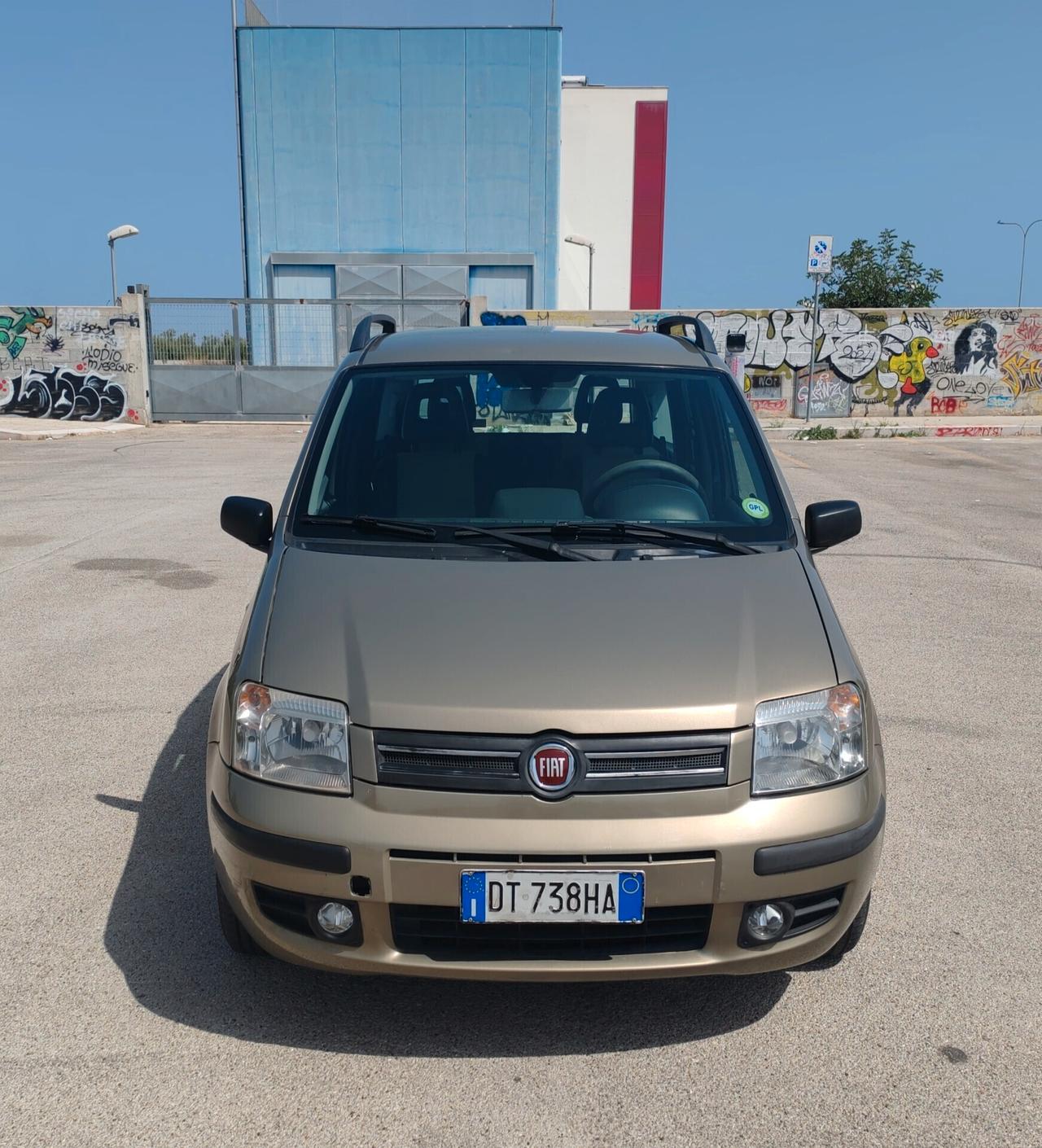 Fiat Panda 1.2 Dynamic Gpl 5 posti LEGGI