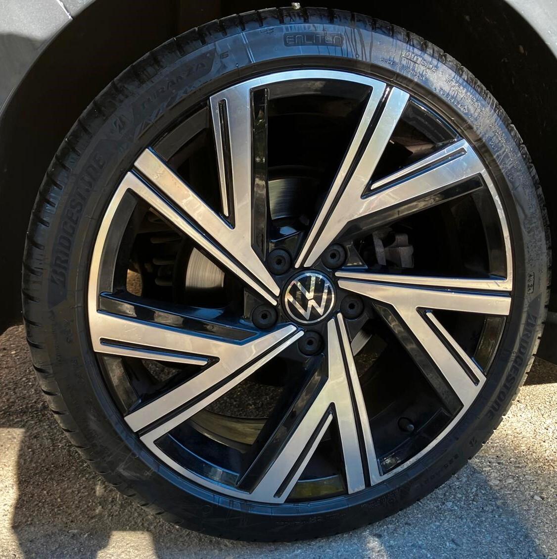 VW Golf 2.0 TDI 150 CV DSG SCR R-Line unipro uff ITA