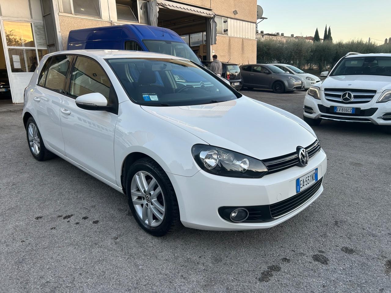 Volkswagen Golf 1.6 TDI DPF 5p. Highline