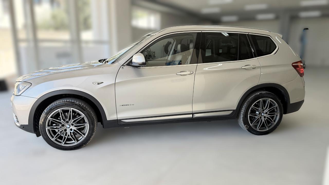 Bmw X3 xDrive20d xLine Strafull