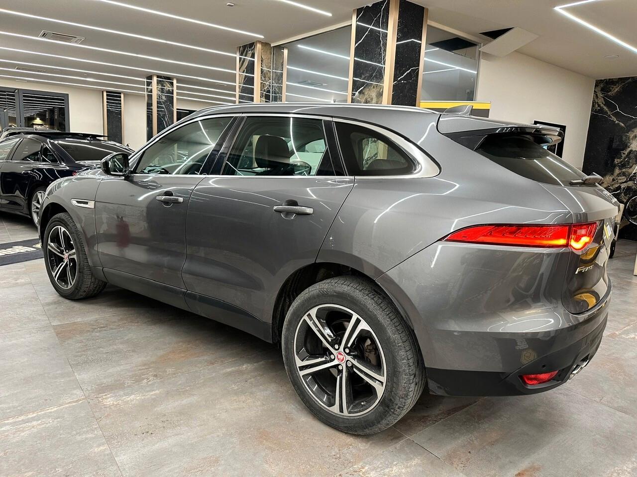 Jaguar F Pace 2.0 D 180 CV AWD aut. Prestige 2017