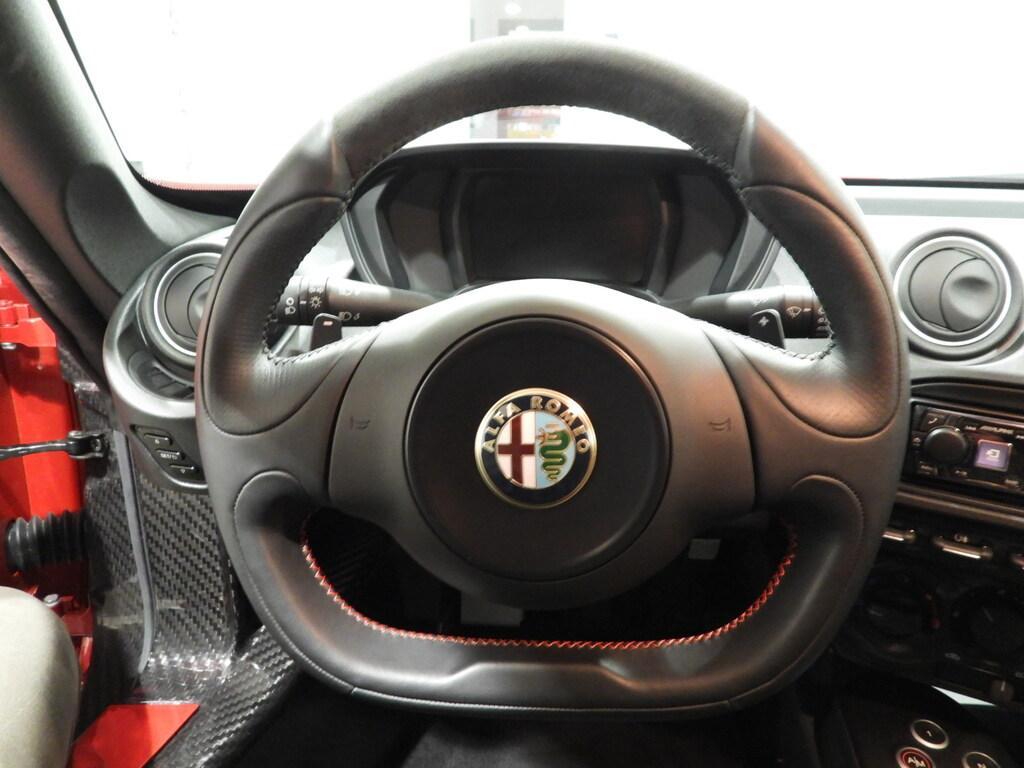 Alfa Romeo 4C Coupe 1750 TBi TCT