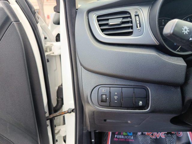 KIA Carens 1.7 CRDi 115 CV Cool