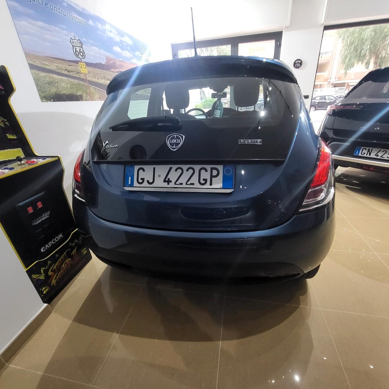 Lancia Ypsilon 1.0 FireFly 5 porte S&S Hybrid Ecochic A. Ferretti