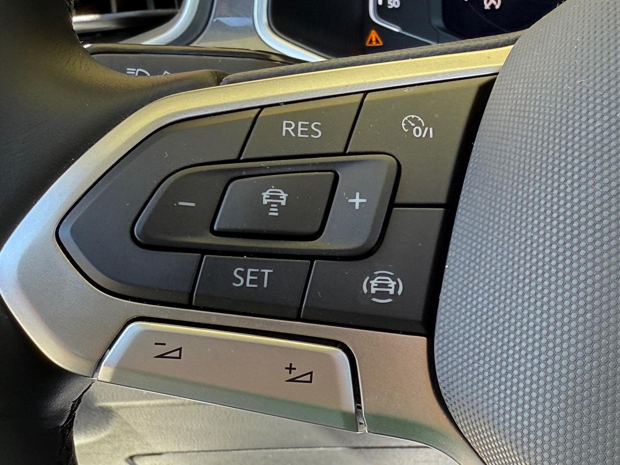 Volkswagen T-Roc 2.0 TDI SCR Style - TETTINO - UNIPRO