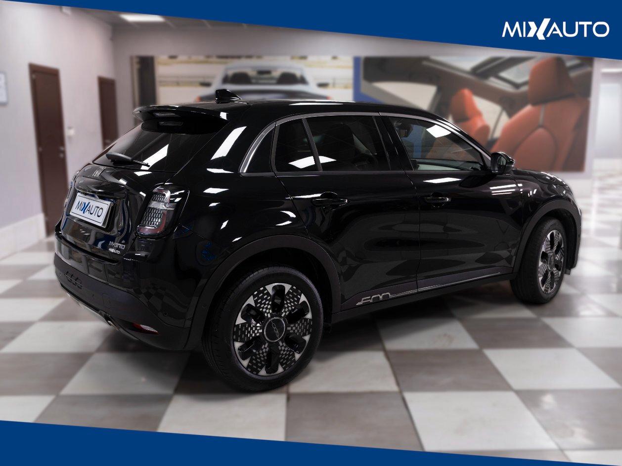 Fiat 600 1.2 Hybrid La Prima 110CV Auto