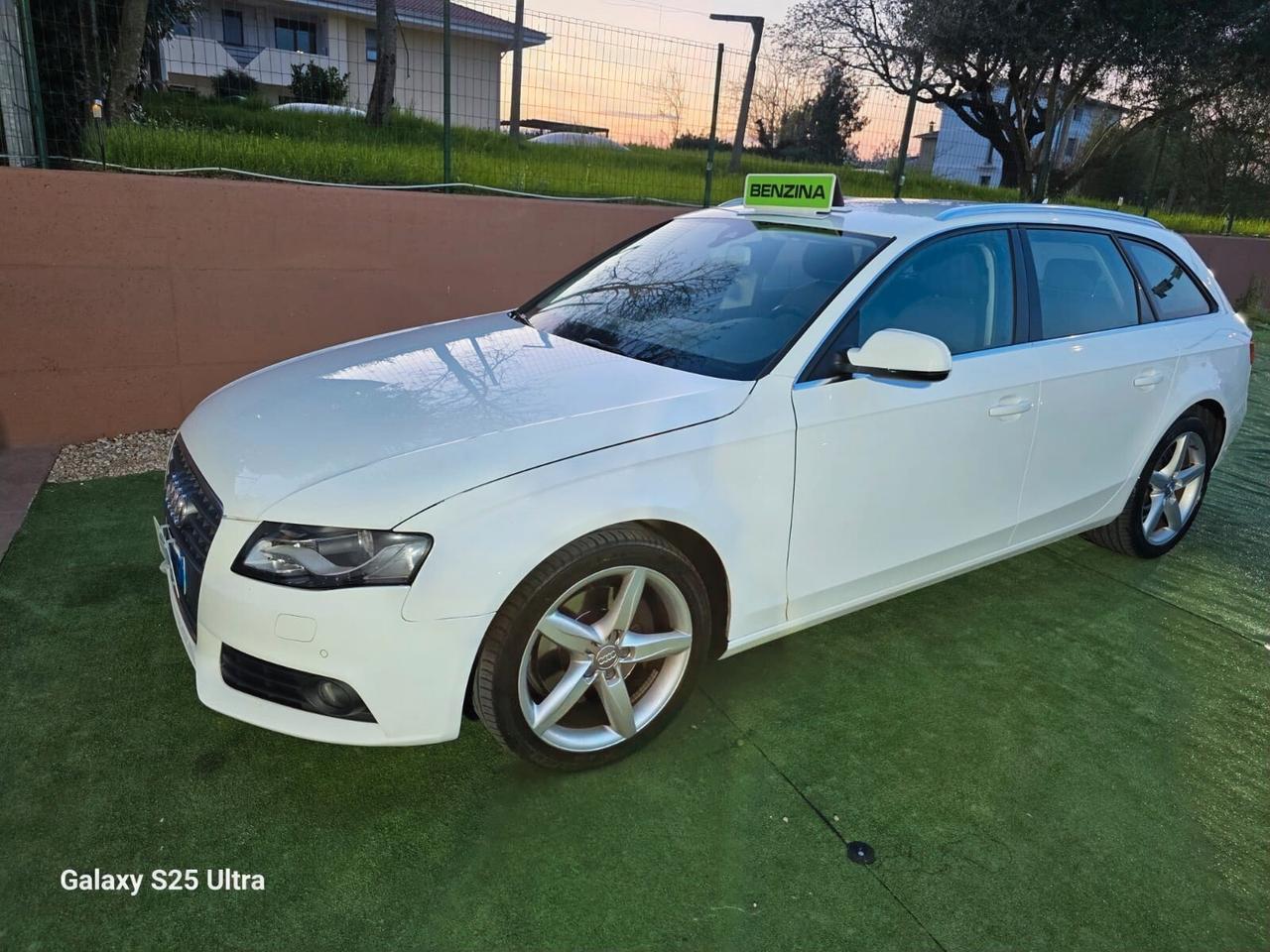 Audi A4 Avant 2.0 TFSI 211CV
