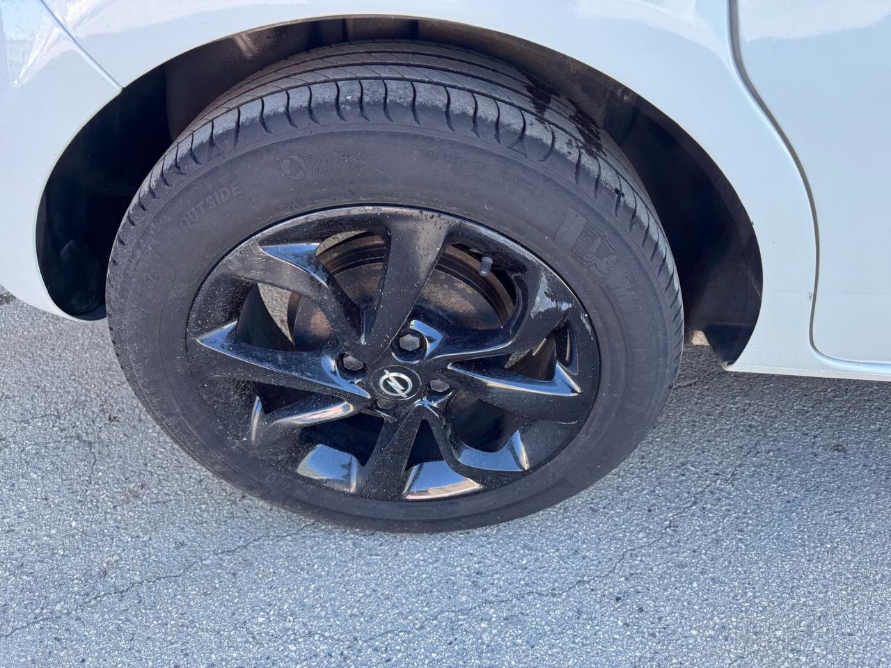 Opel Corsa 1.4 benzina/ GPL