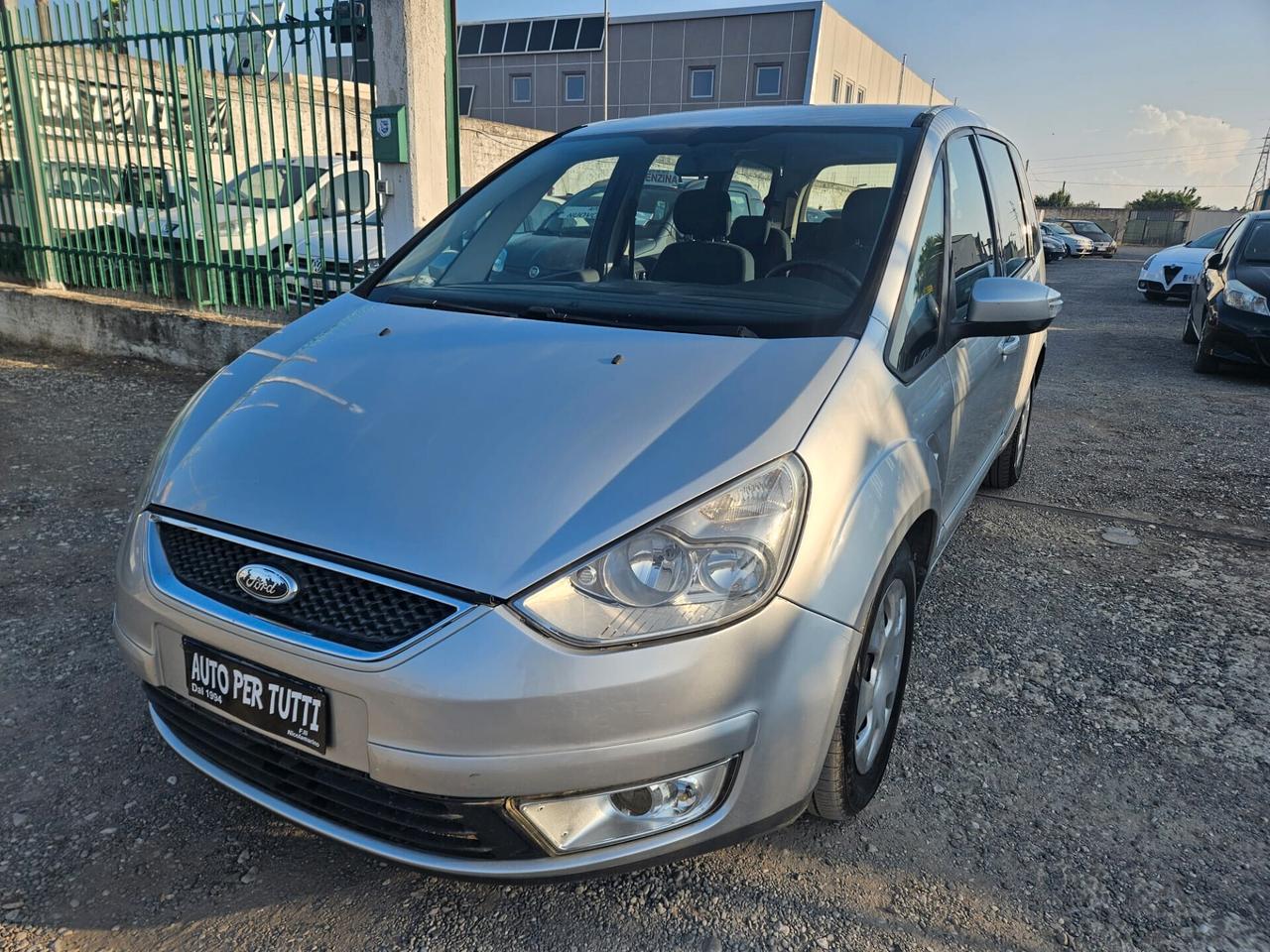 Ford Galaxy 1.8 TDCi 125 CV 7 POSTI