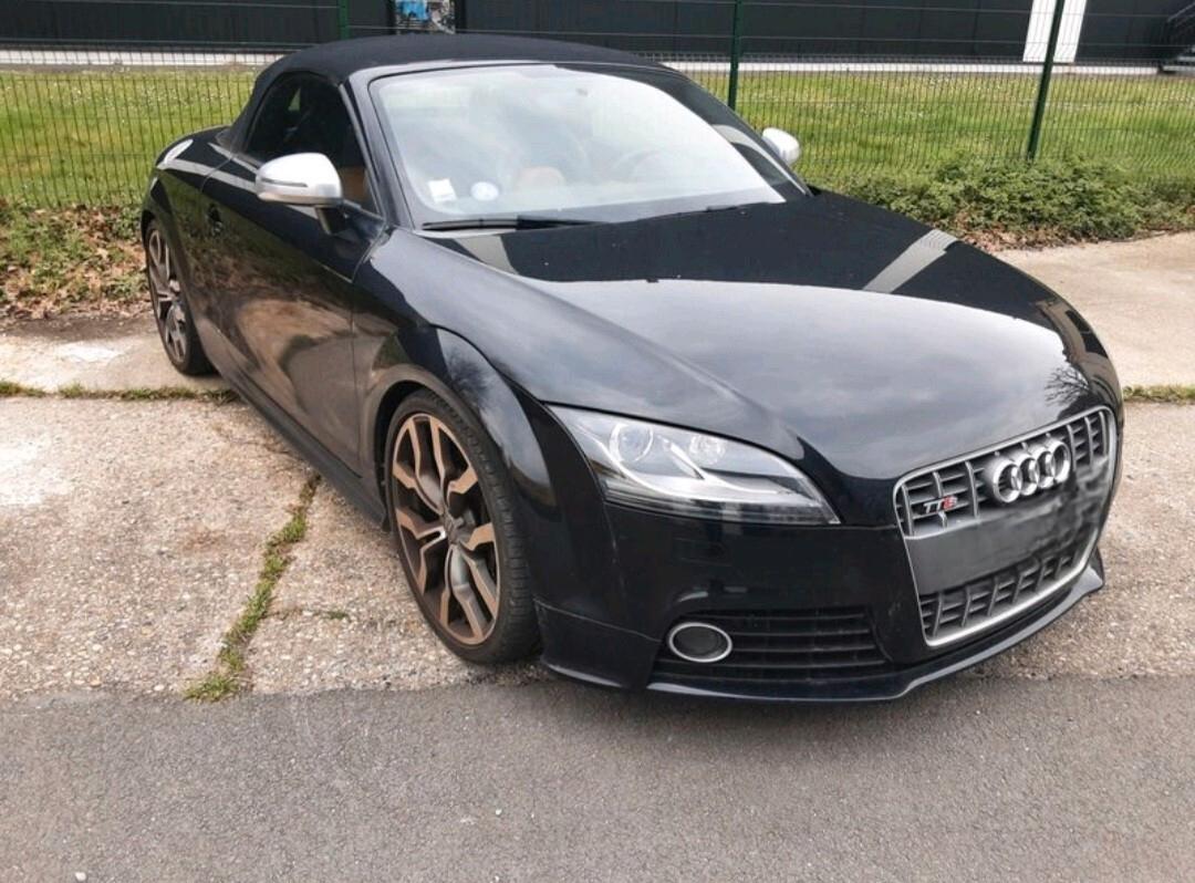 Audi TTS Roadster