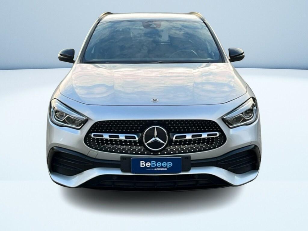 Mercedes GLA 200 200 D Premium 8G-DCT