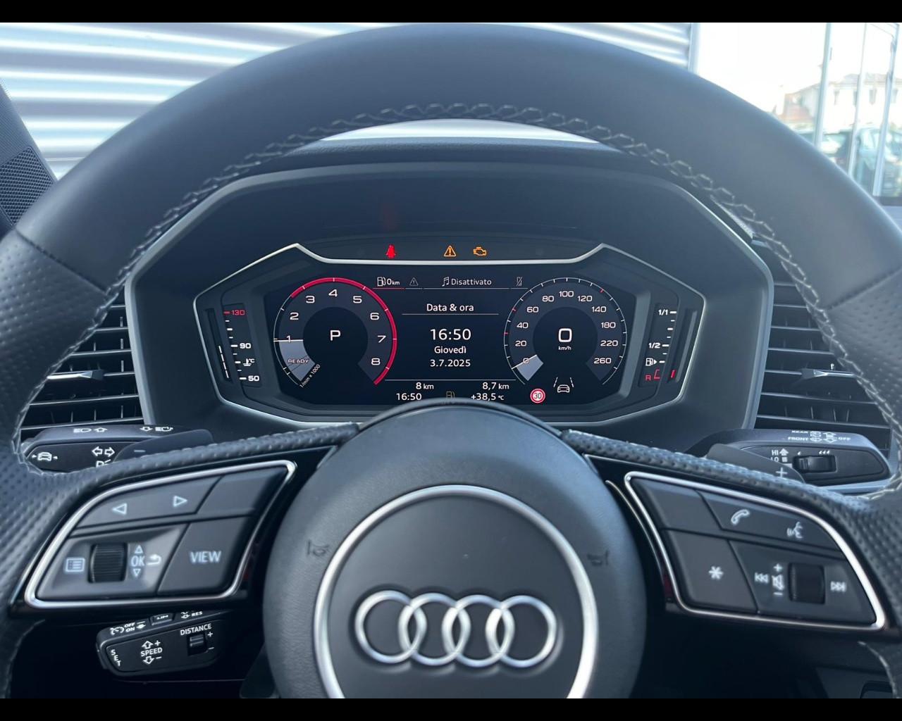 AUDI A1 SPORTBACK 35 TFSI S-TRONIC IDENTITY BLACK