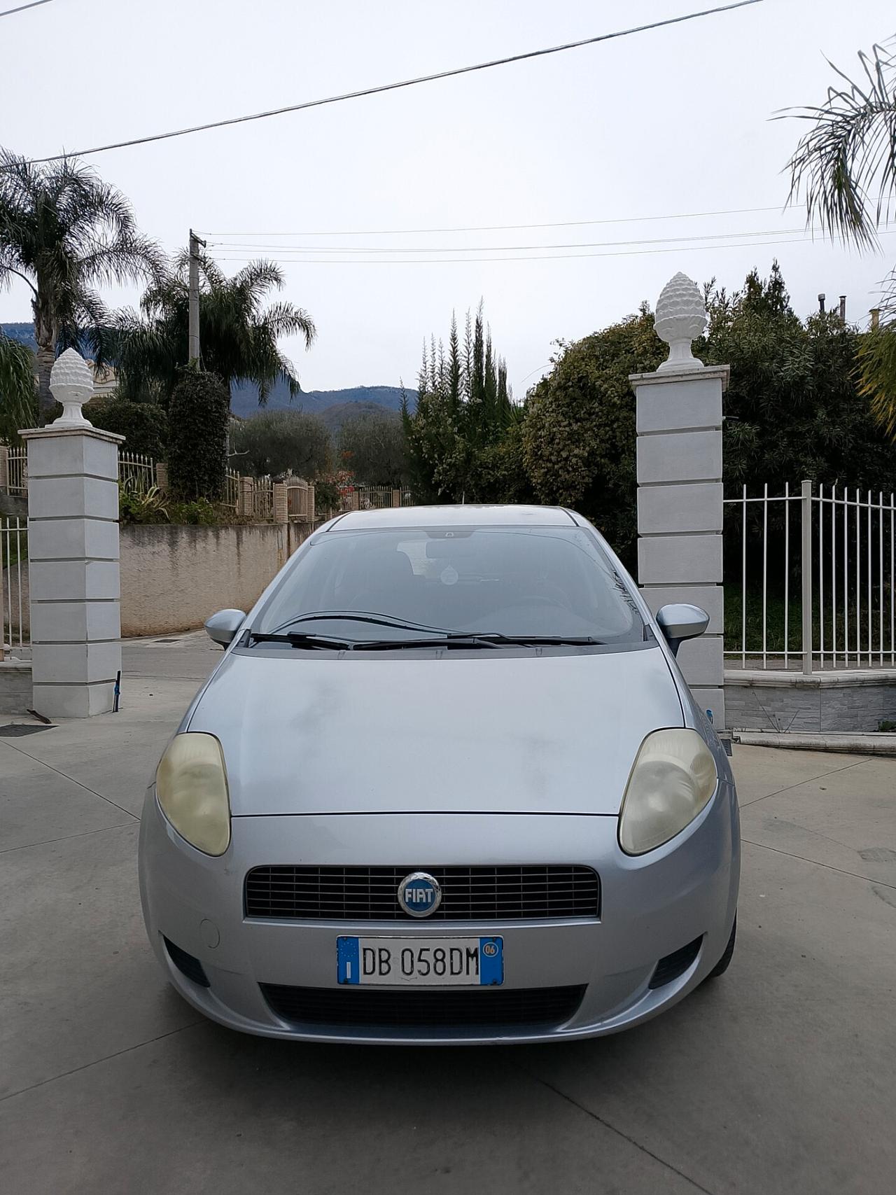 Fiat Grande Punto 1.4 benzina GPL