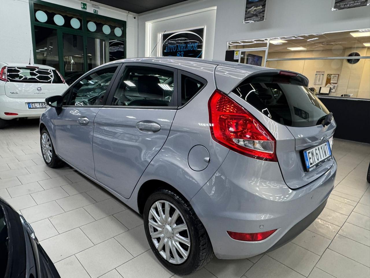 Ford Fiesta 1.4 TDCi 70CV 5 porte Titanium