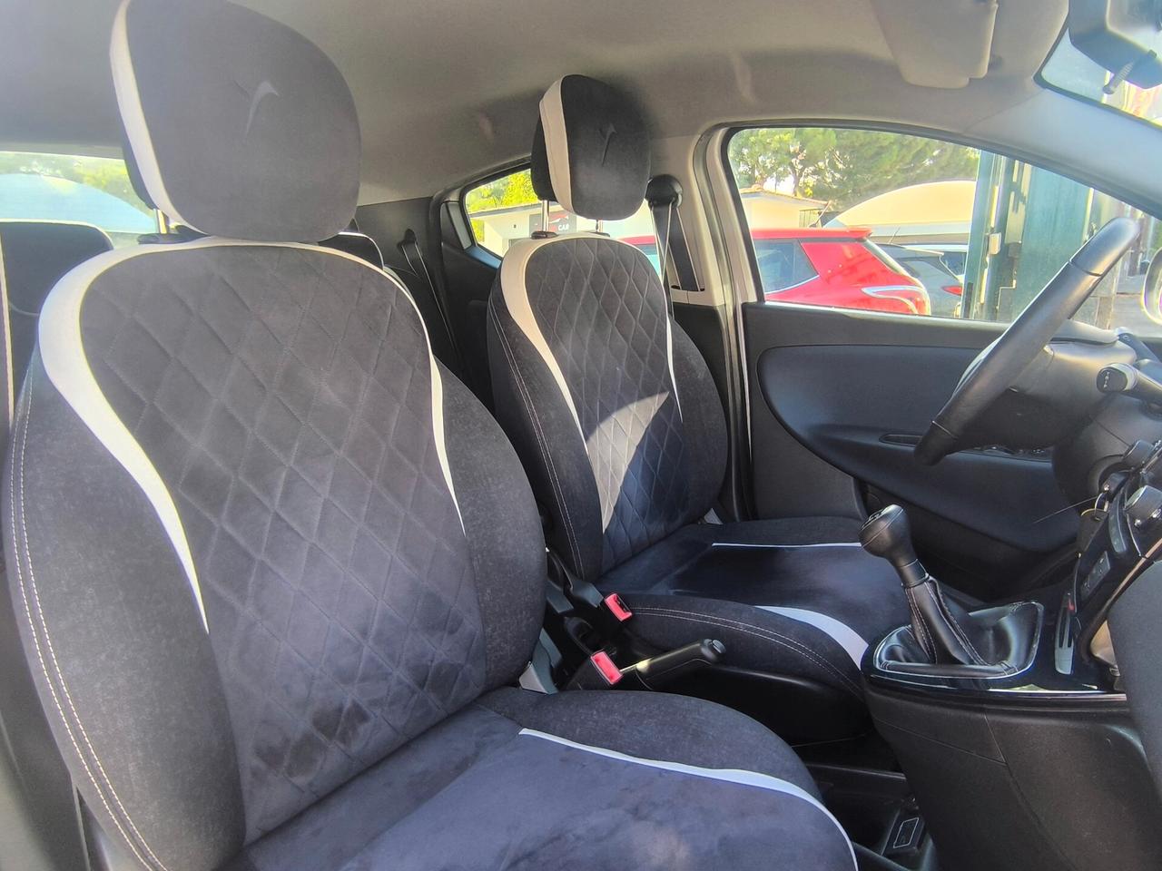 Lancia Ypsilon 1.3 MJT 16V 95 CV 5 porte S&S Gold