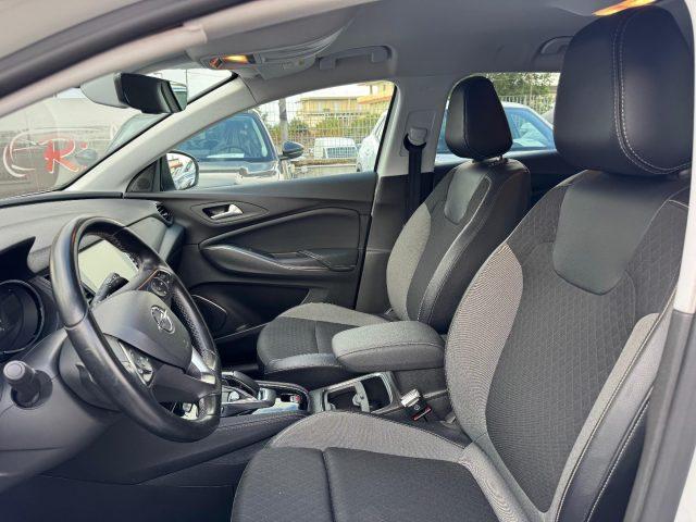 OPEL Grandland X 1.6 Hybrid Plug-in aut. AWD Design Line