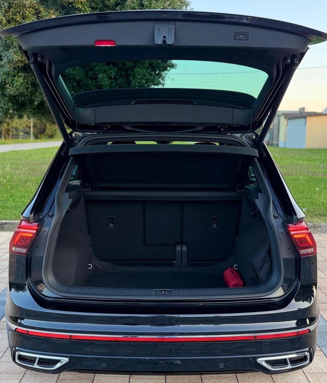 Volkswagen Tiguan 1.5 TSI 150 CV DSG ACT R-Line