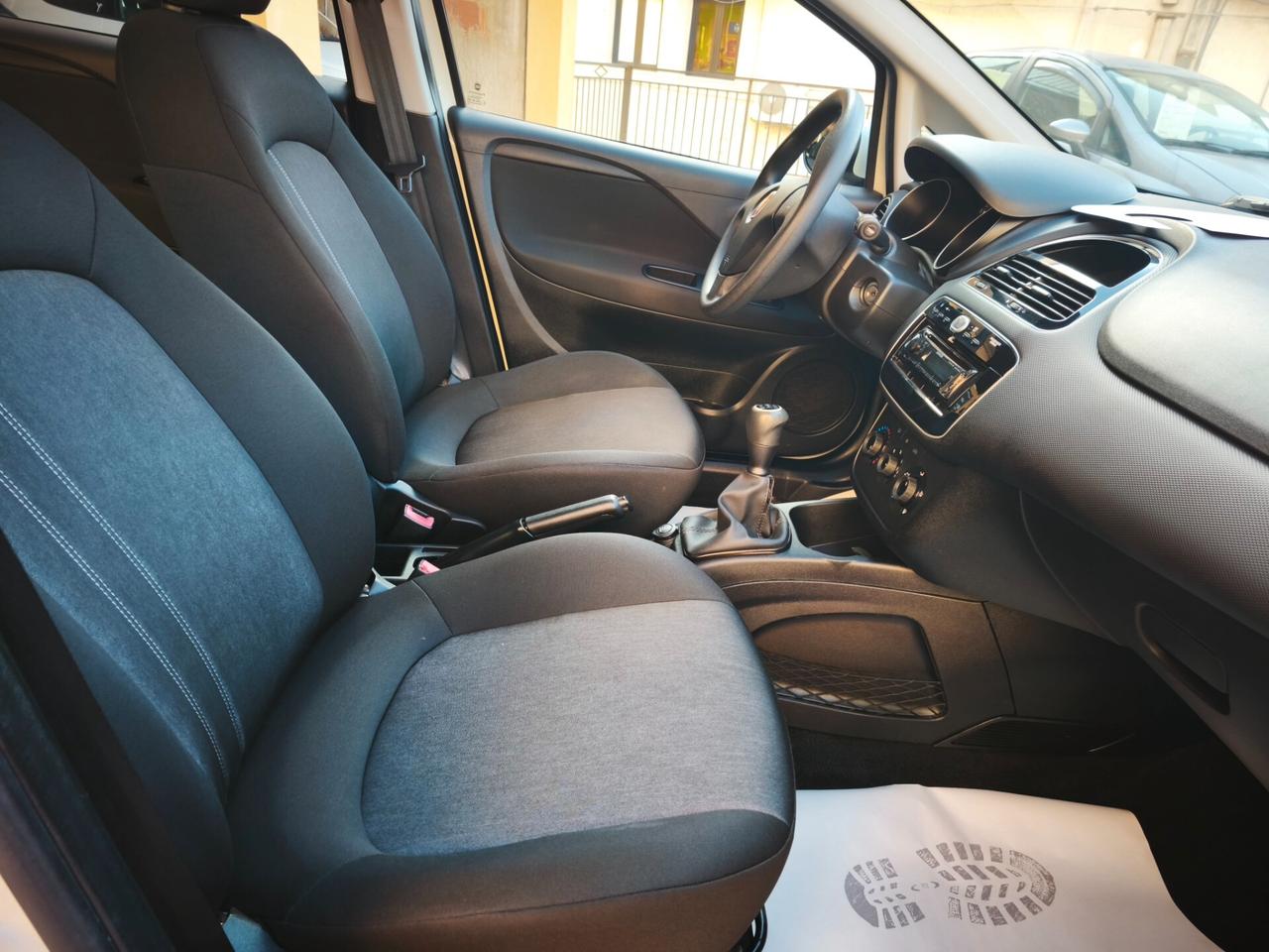 Fiat Punto 1.3 M-jet 75 CV 5 VECCHIO STAMPO