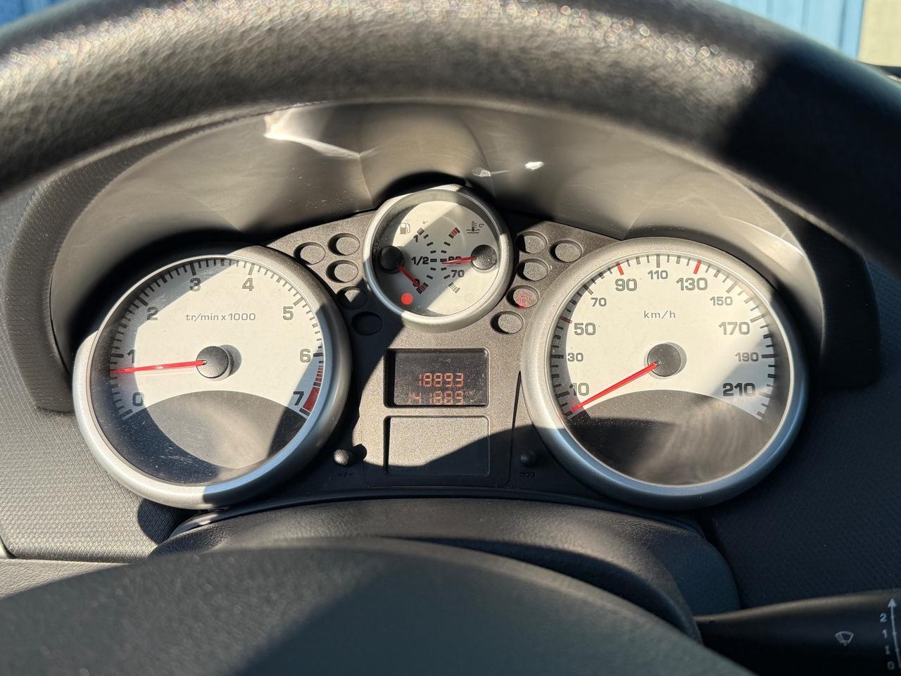 Peugeot 207 1.4 VTi 95CV SW Special Edition