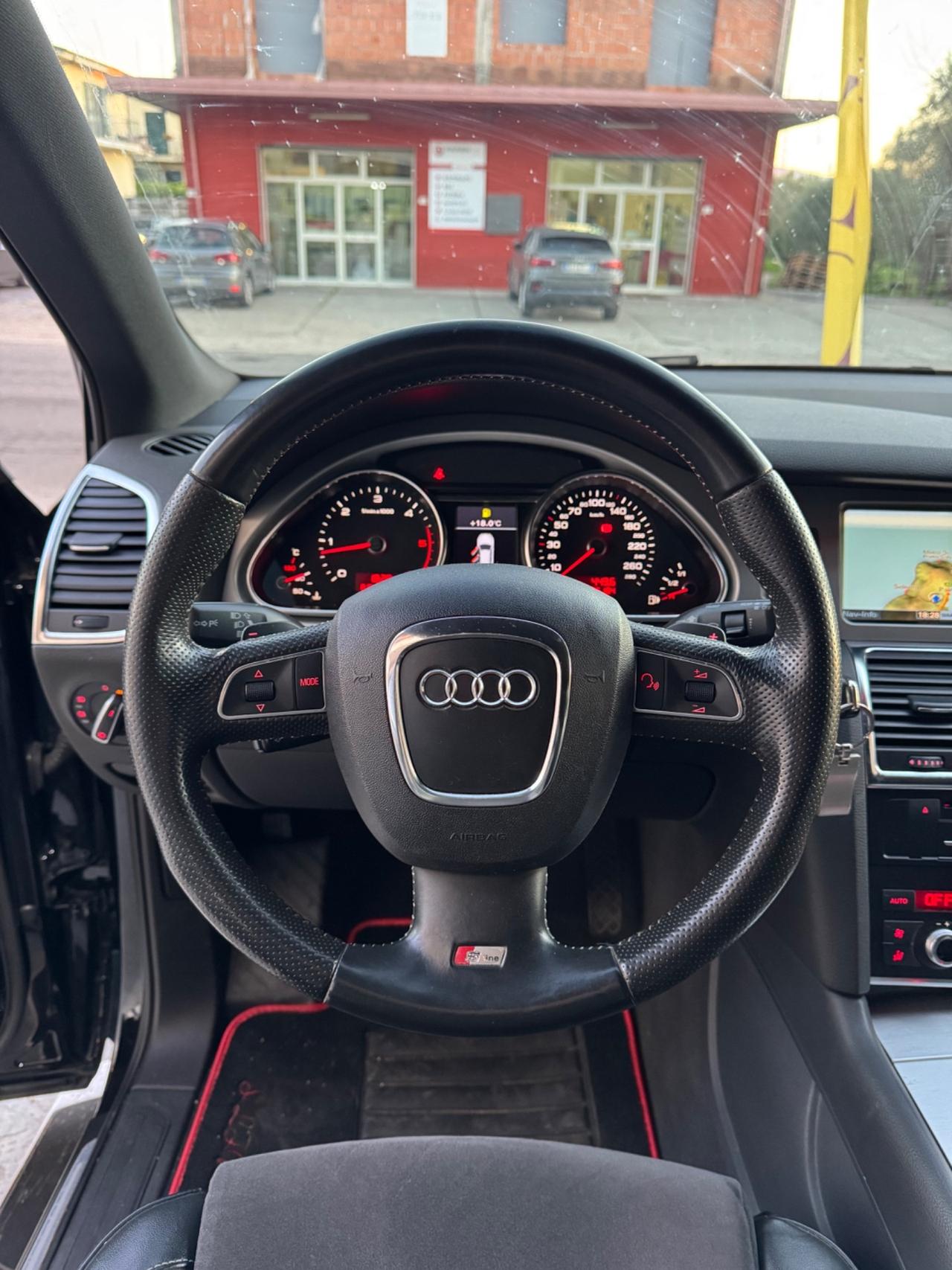 Audi Q7 3.0 V6 TDI quattro tiptronic edition