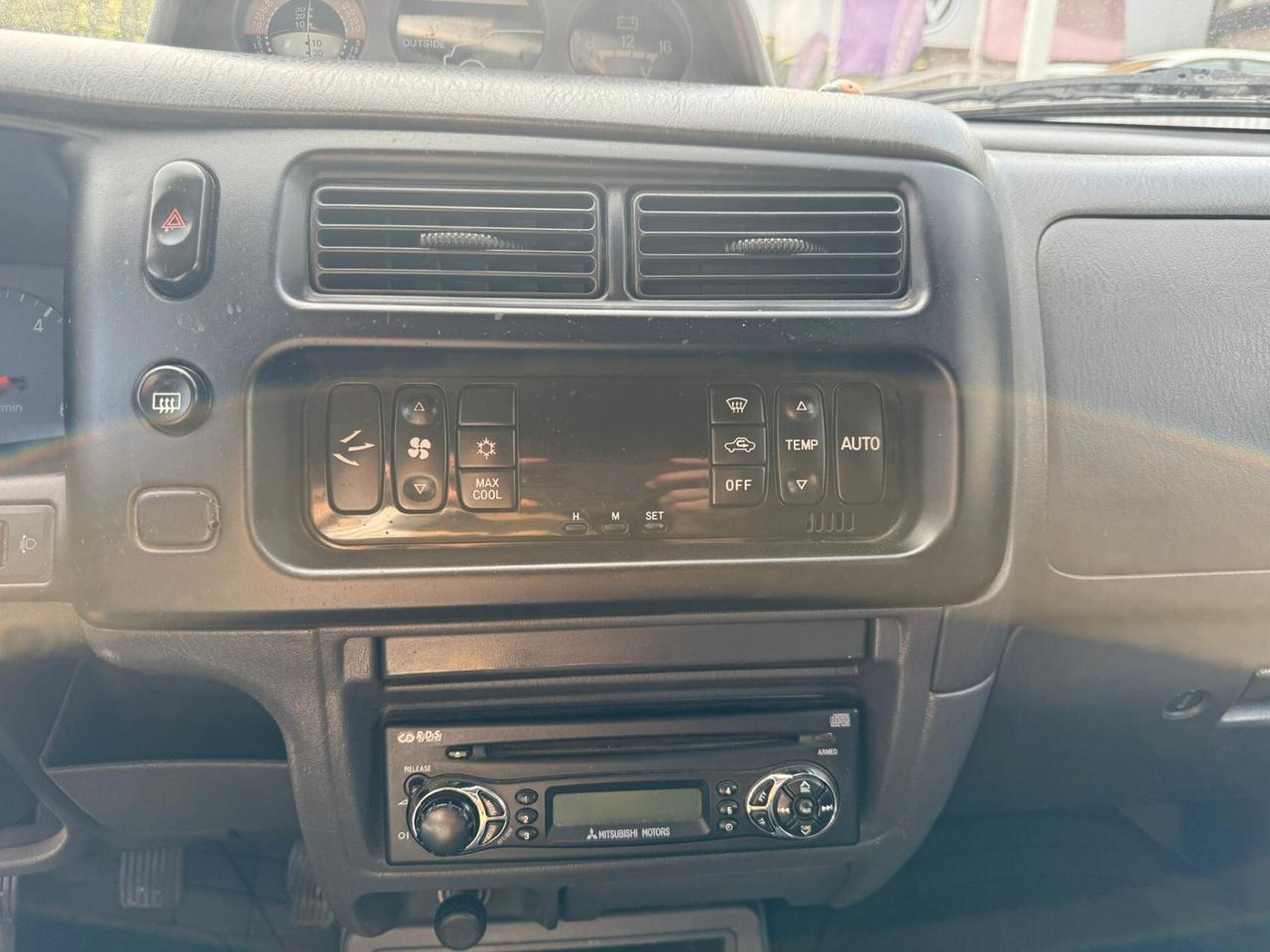 MITSUBUSHI L200 2,5 CRDI 118 CV PICK UP 4WD MAN DOPP CABI