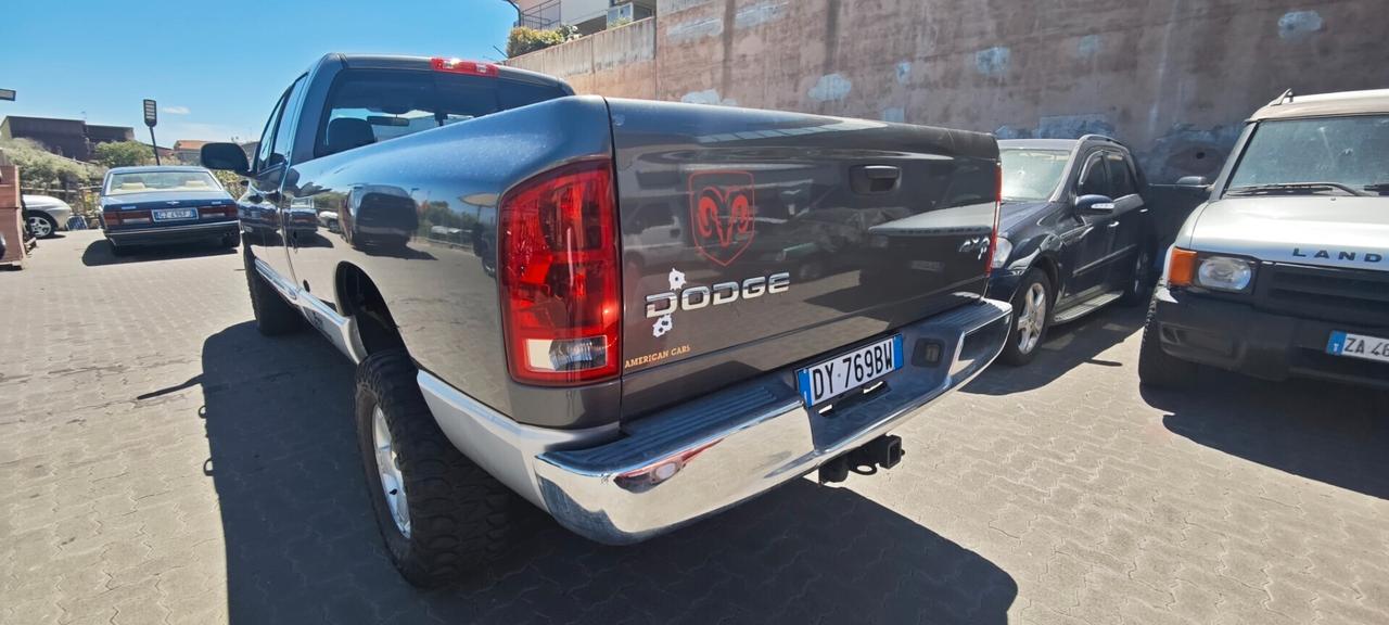 Dodge RAM SLT Long Cab